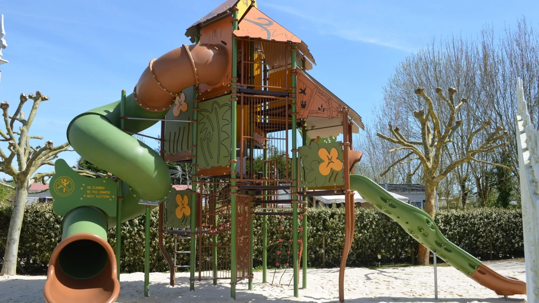 CAMPING LE GRAND JARDIN