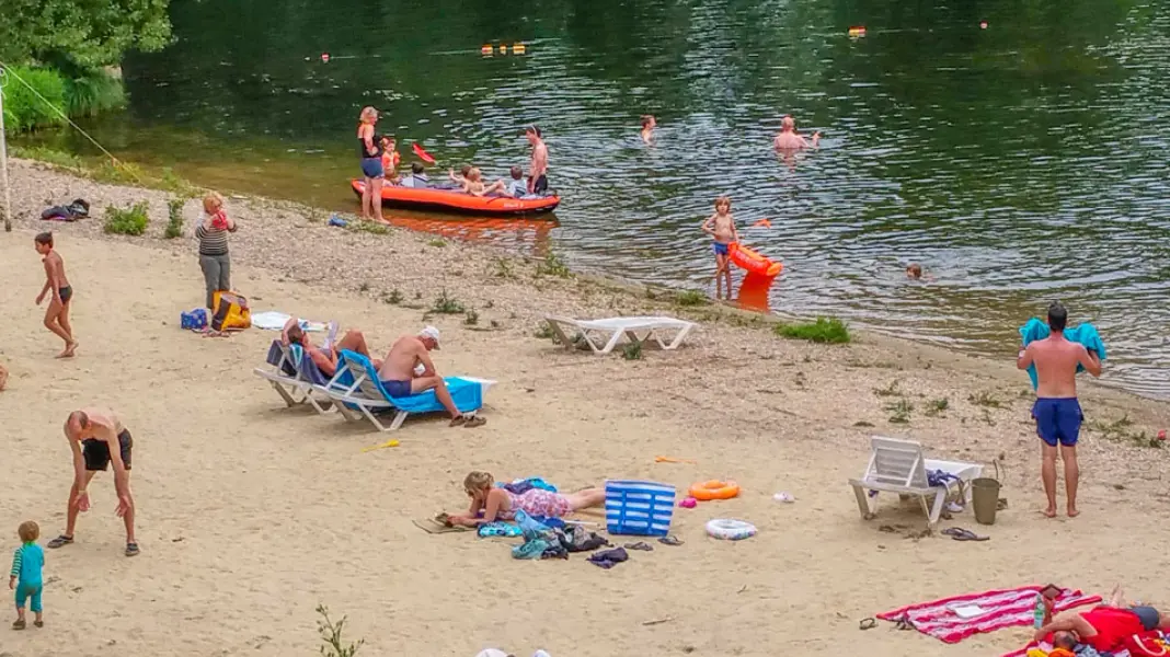 VILLAGE CAMPING LES VIGNES