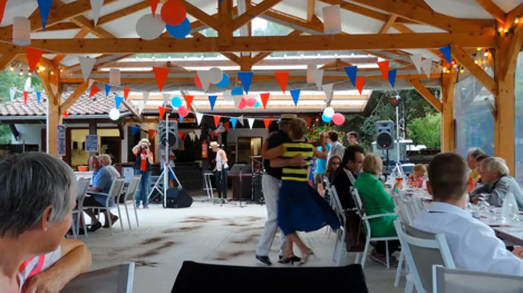VILLAGE CAMPING LES VIGNES
