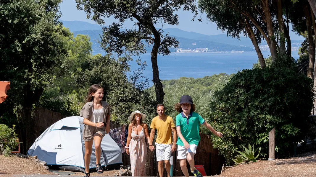 CAMPING L'ARTAUDOIS