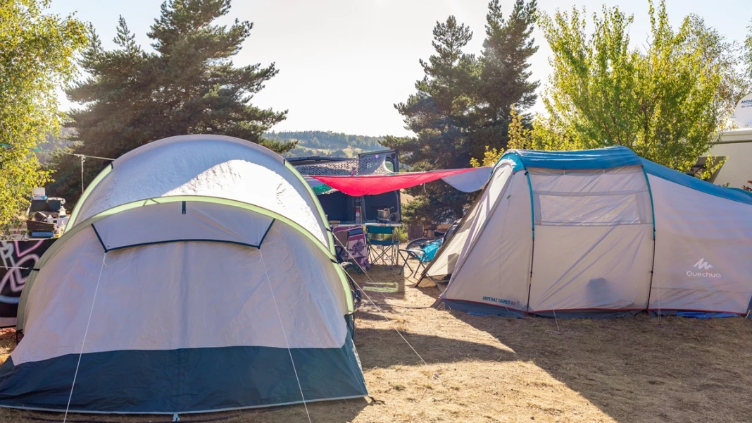 CAMPING LES SOUS BOIS DU LAC DE NAUSSAC