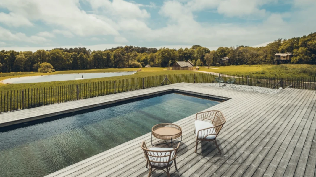 DIHAN - HÔTEL DE CABANES