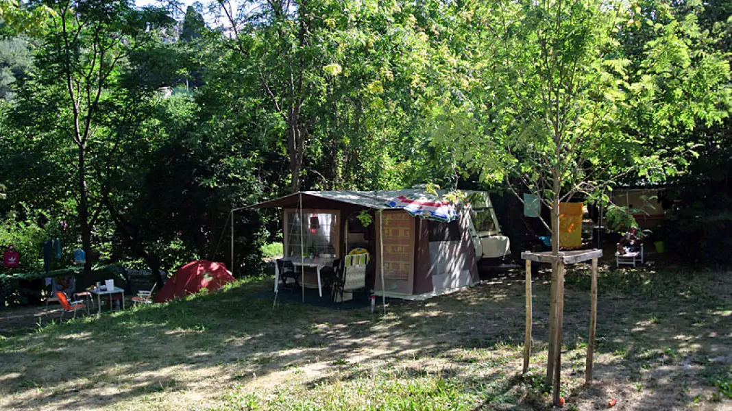 CAMPING LA FERME RIOLA