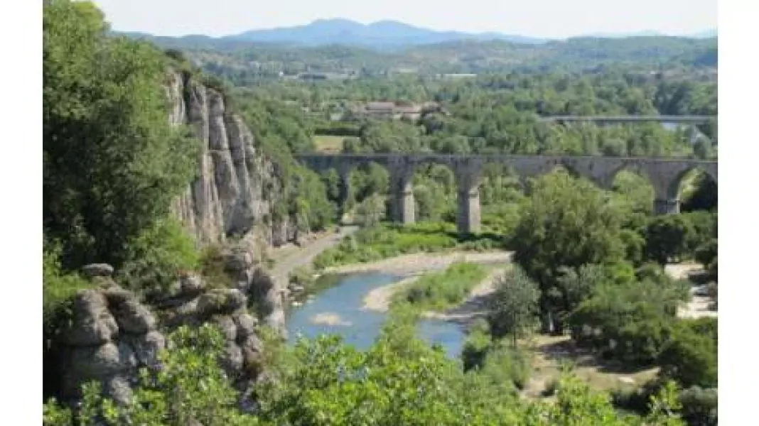 CAMPING LES CHÊNES VERTS